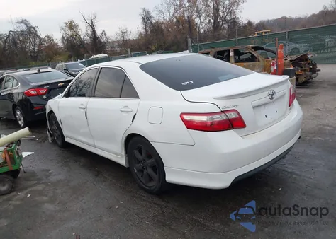 2009 Toyota Camry Se z USA, uszkodzony, nr VIN 4T1BE46KX9U903400